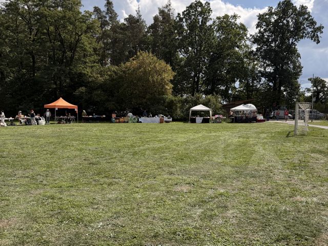 Impression vom Tag der offenen T&uuml;r und vom Floh- und Hobbyk&uuml;nstlermarkt